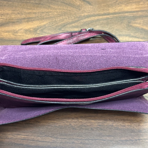 Tory Burch Burgundy Crossbody Bag - Picture 3 of 4